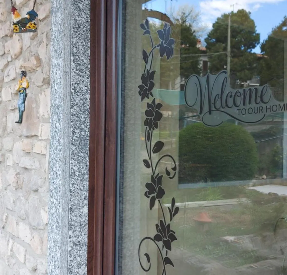 Al Vecchio Lavatoio Hotel Colle Brianza Guest house