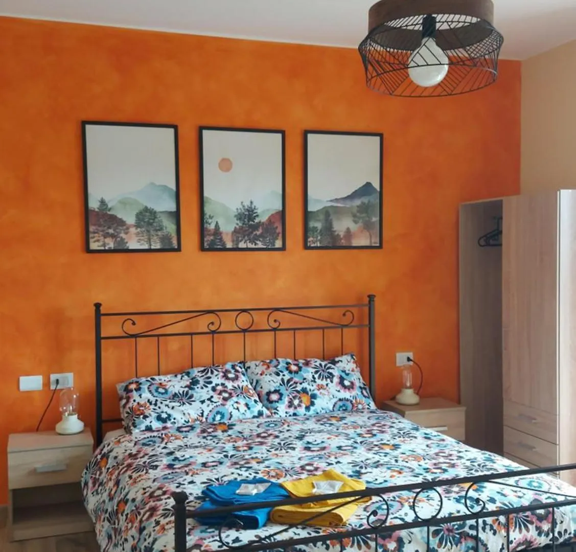 Al Vecchio Lavatoio Hotel Colle Brianza Guest house