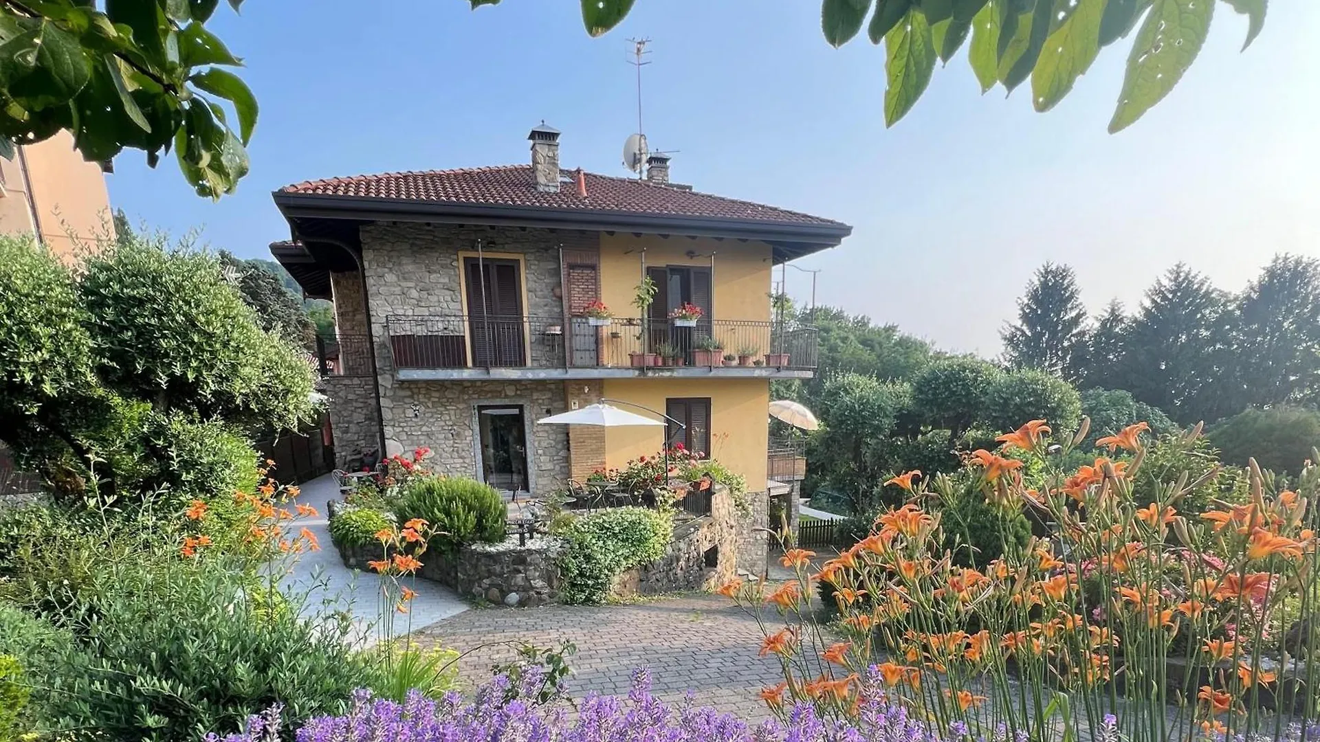Affittacamere Hotel Al Vecchio Lavatoio Colle Brianza