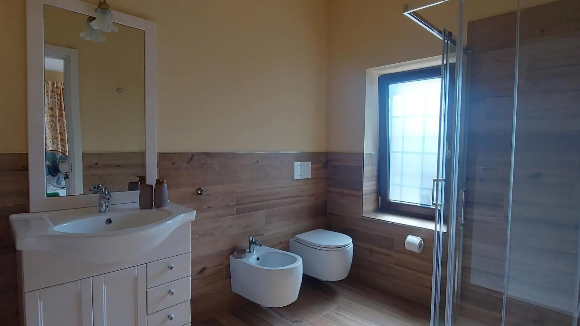 Al Vecchio Lavatoio Hotel Colle Brianza Guest house